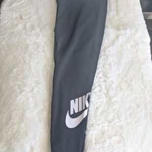 Nike plus size leggings